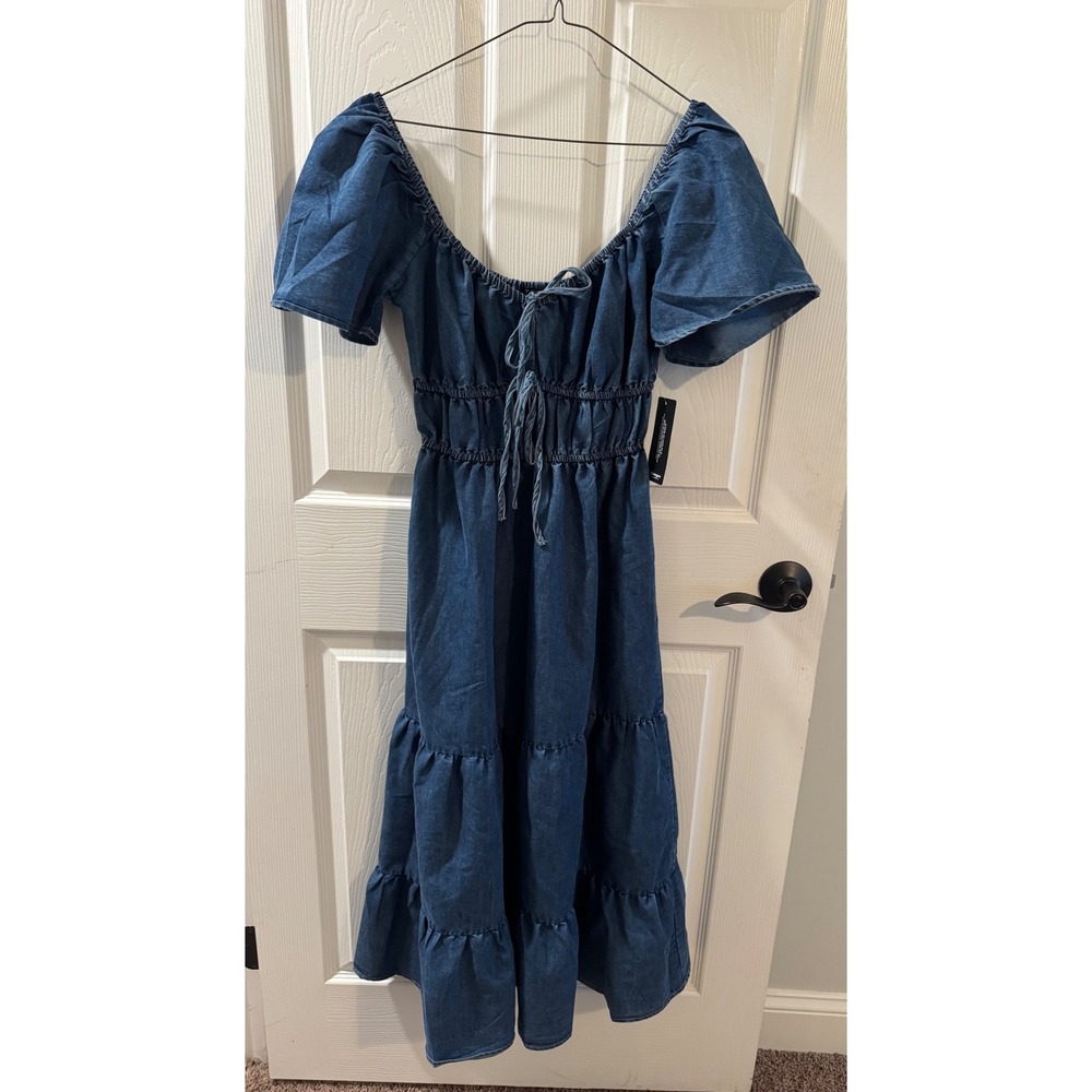 Dress Hint of‎ Blush Chambray Denim Tiered Midi Dress Smocked Waist NWT Small